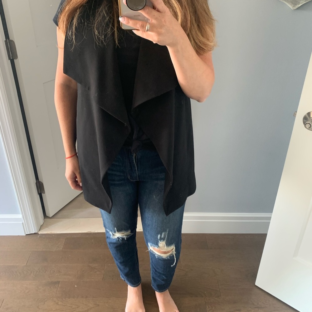 Open front vest
